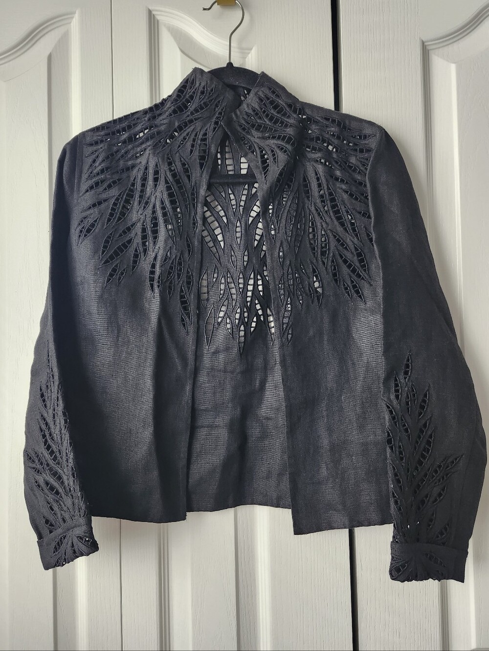 Ellen Tracy Black Linen Filigree Embroidery Cardigan Open Front Jacket, Size 6P